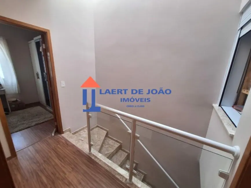 Foto 2 de Casa com 3 quartos à venda, 120m2 em Campo Grande, São Paulo - SP