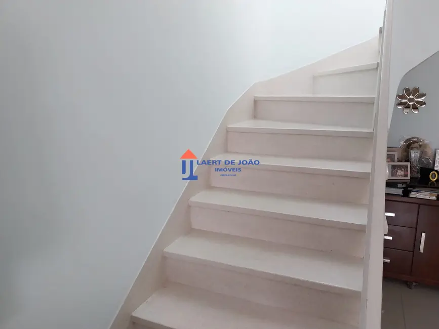 Casa com 4 quartos à venda, 165m2 em Jardim Aeroporto, São Paulo - SP - imagem 7 Foto 7 de Casa com 4 quartos à venda, 165m2 em Jardim Aeroporto, São Paulo - SP