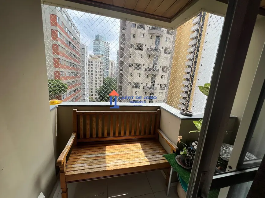 Foto 2 de Apartamento com 1 quarto para alugar, 36m2 em Moema, São Paulo - SP