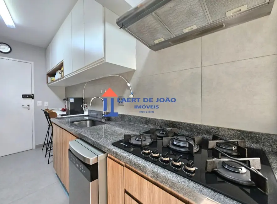 Apartamento com 3 quartos à venda, 98m2 em Moema, São Paulo - SP - imagem 9 Foto 9 de Apartamento com 3 quartos à venda, 98m2 em Moema, São Paulo - SP