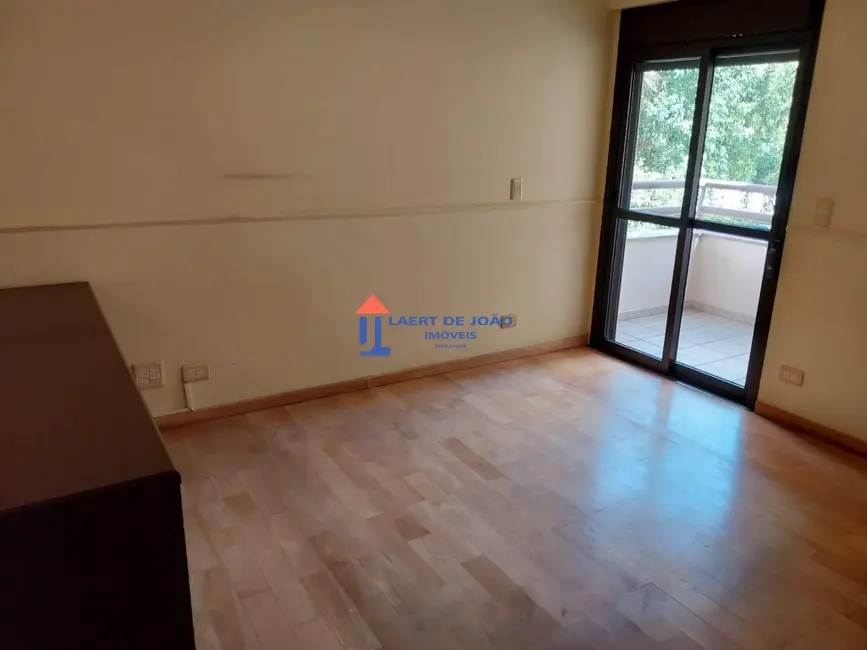 Foto 8 de Apartamento com 4 quartos à venda, 200m2 em Campo Belo, São Paulo - SP