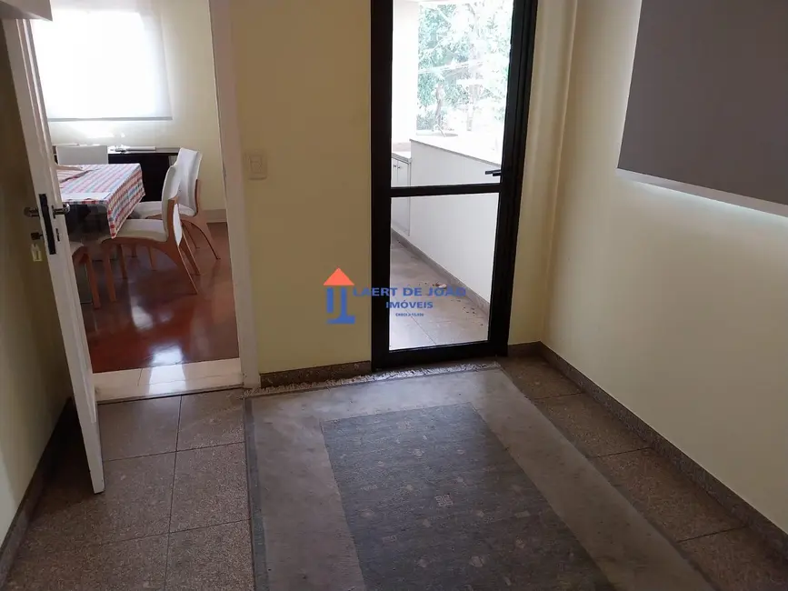 Foto 5 de Apartamento com 4 quartos à venda, 200m2 em Campo Belo, São Paulo - SP