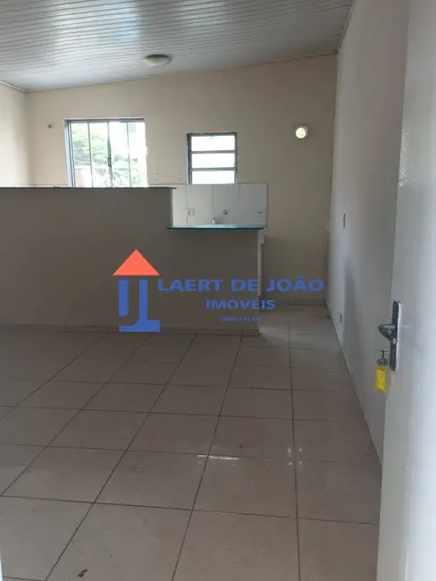 Foto 1 de Casa com 1 quarto para alugar, 15m2 em Vila Congonhas, São Paulo - SP
