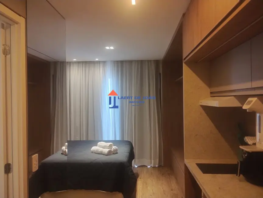 Foto 1 de Loft / Flat à venda, 24m2 em Vila Nova Conceição, São Paulo - SP