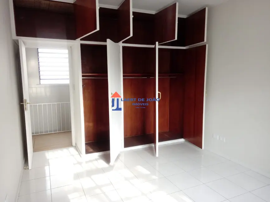 Foto 9 de Casa com 3 quartos para alugar, 340m2 em Vila Cordeiro, São Paulo - SP