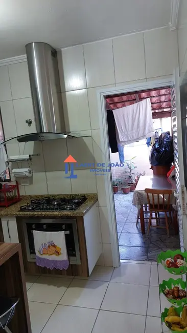 Foto 2 de Casa de Condomínio com 2 quartos à venda, 100m2 em Cidade Ademar, São Paulo - SP