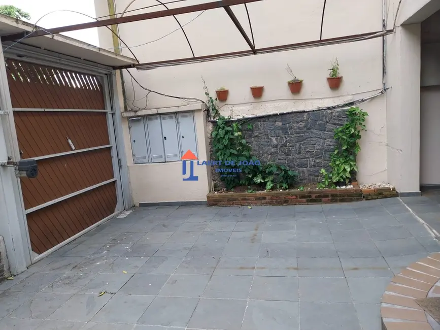 Foto 3 de Casa com 2 quartos para alugar, 90m2 em Campo Belo, São Paulo - SP