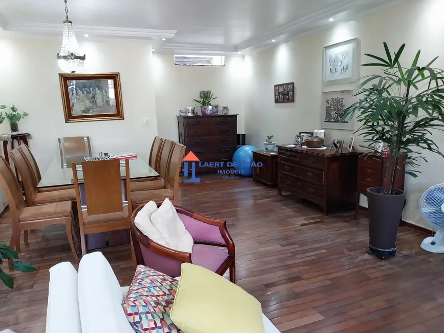 Casa com 3 quartos à venda, 180m2 em Parque Jabaquara, São Paulo - SP - imagem 6 Foto 6 de Casa com 3 quartos à venda, 180m2 em Parque Jabaquara, São Paulo - SP