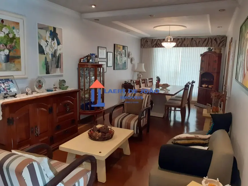 Foto 1 de Casa com 3 quartos à venda, 200m2 em Campo Belo, São Paulo - SP