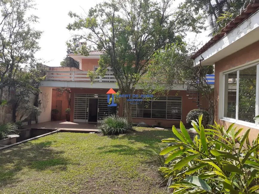 Foto 1 de Casa com 3 quartos à venda e para alugar, 750m2 em São Paulo - SP