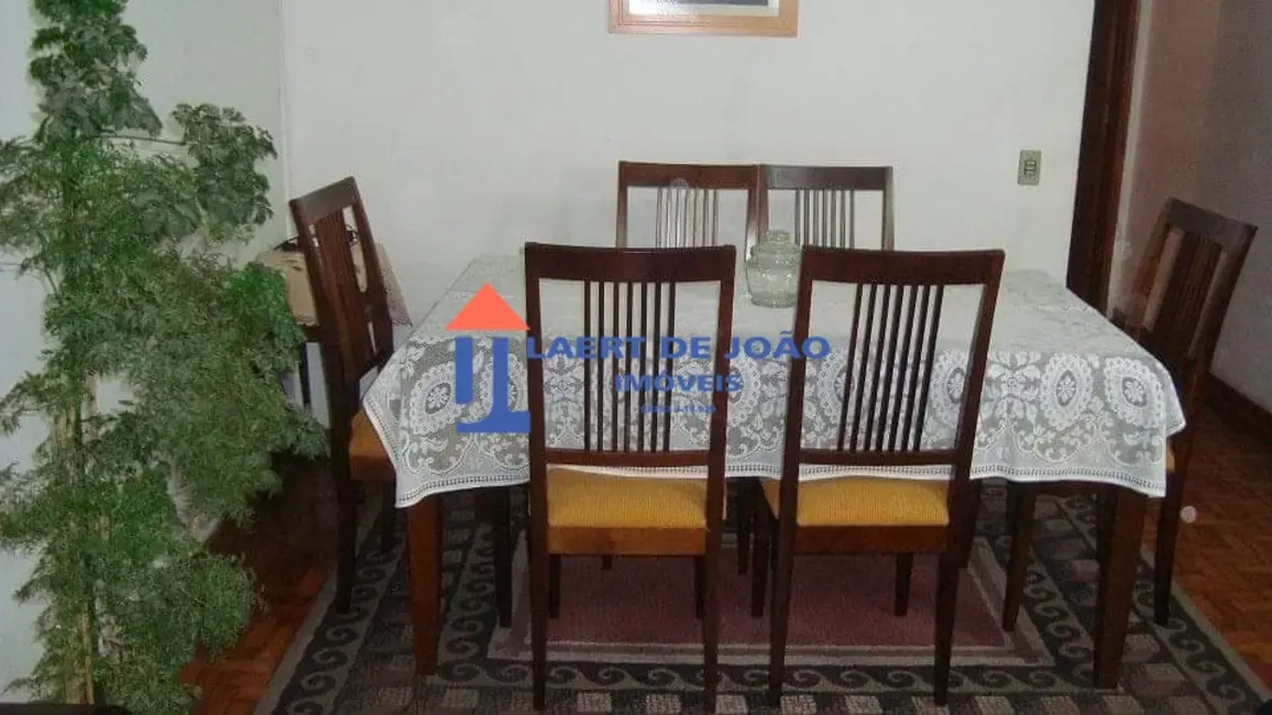 Foto 2 de Casa com 3 quartos à venda, 120m2 em Jardim Aeroporto, São Paulo - SP