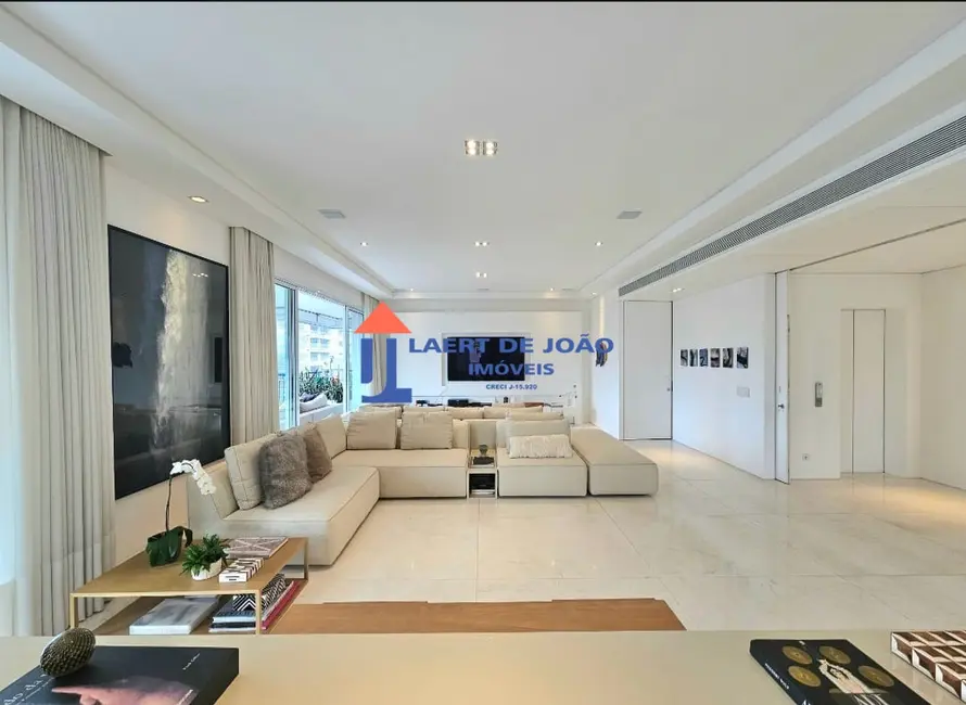Foto 2 de Apartamento com 4 quartos à venda, 400m2 em São Paulo - SP