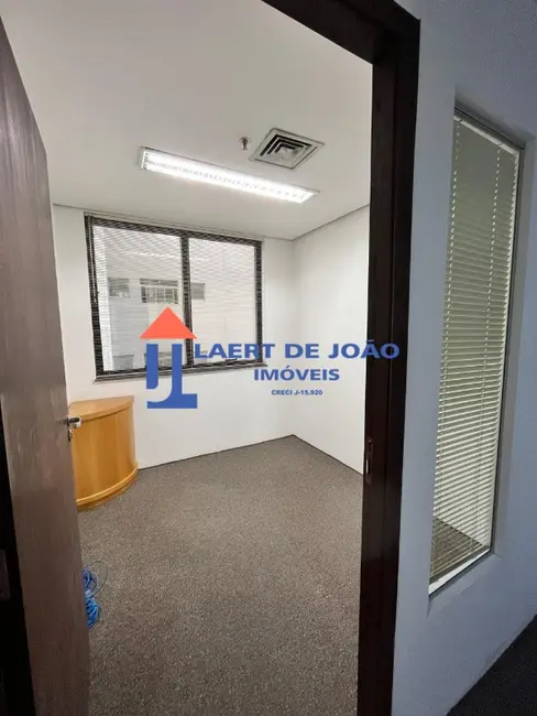 Foto 3 de Sala Comercial para alugar, 57m2 em Itaim Bibi, São Paulo - SP