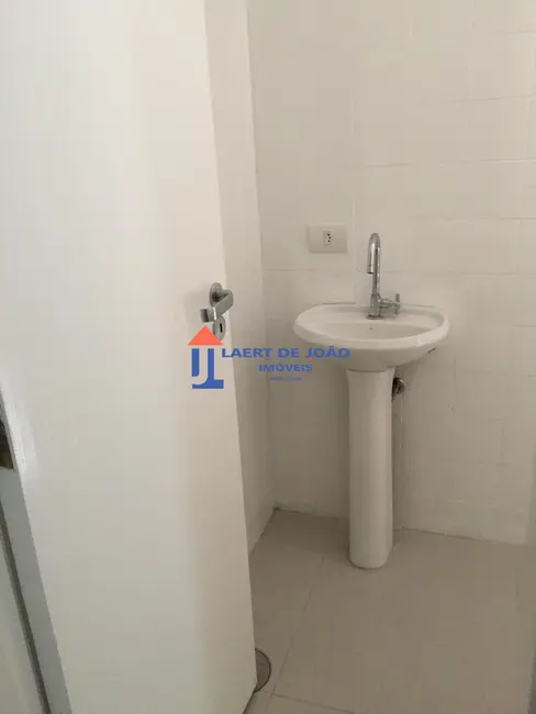 Sala Comercial à venda e para alugar, 200m2 em São Paulo - SP - imagem 8 Foto 8 de Sala Comercial à venda e para alugar, 200m2 em São Paulo - SP