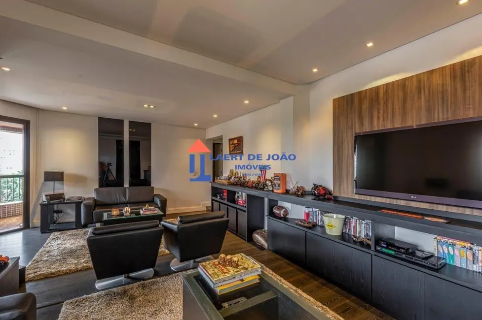 Foto 4 de Apartamento com 3 quartos à venda, 150m2 em Campo Belo, São Paulo - SP