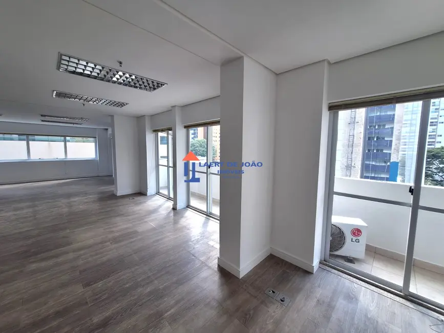 Foto 2 de Sala Comercial para alugar, 200m2 em Vila Olímpia, São Paulo - SP