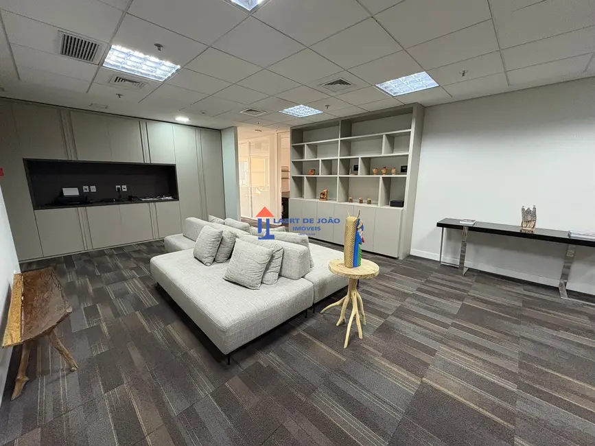 Foto 9 de Sala Comercial à venda, 208m2 em Itaim Bibi, São Paulo - SP