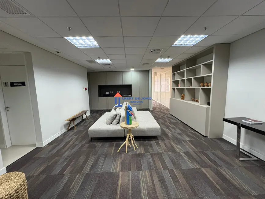 Foto 8 de Sala Comercial à venda, 208m2 em Itaim Bibi, São Paulo - SP