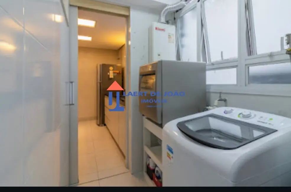 Foto 8 de Apartamento com 2 quartos à venda, 81m2 em Itaim Bibi, São Paulo - SP