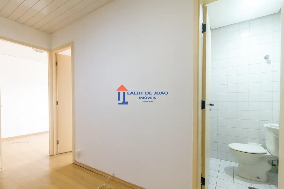 Foto 6 de Sala Comercial para alugar, 33m2 em Chácara Santo Antônio (Zona Sul), São Paulo - SP