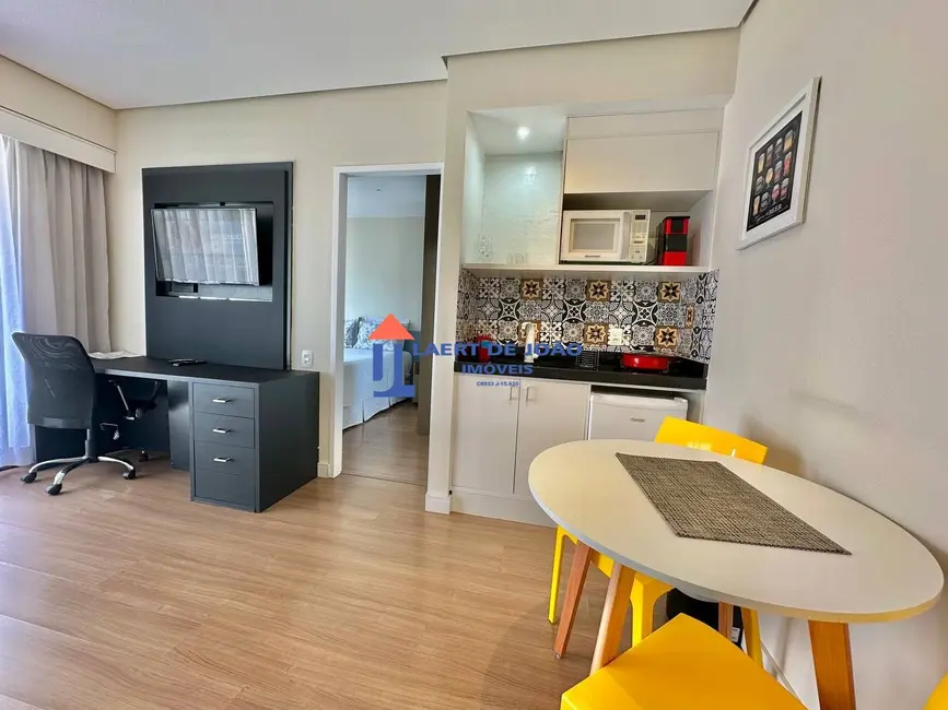 Foto 7 de Apartamento com 1 quarto para alugar, 35m2 em Moema, São Paulo - SP