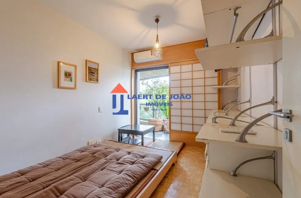 Apartamento com 2 quartos à venda, 154m2 em Vila Nova Conceição, São Paulo - SP - imagem 6 Foto 6 de Apartamento com 2 quartos à venda, 154m2 em Vila Nova Conceição, São Paulo - SP