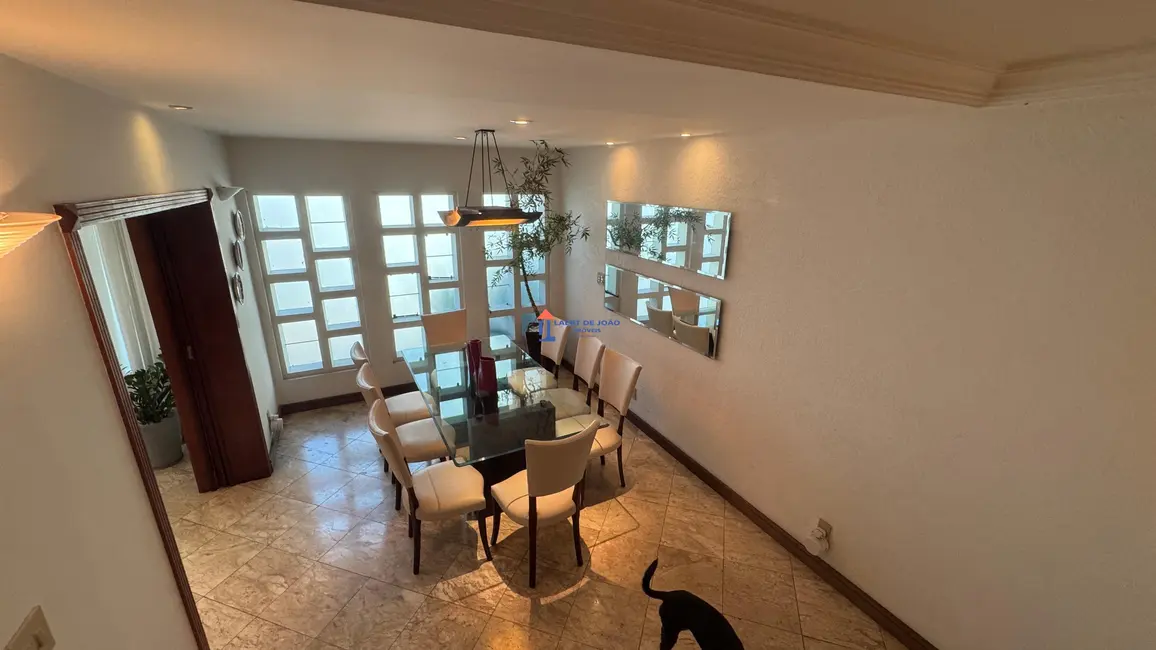 Foto 4 de Casa com 4 quartos à venda, 201m2 em Campo Belo, São Paulo - SP