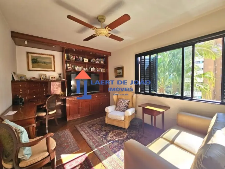 Apartamento com 3 quartos à venda, 155m2 em Jardim Europa, São Paulo - SP - imagem 5 Foto 5 de Apartamento com 3 quartos à venda, 155m2 em Jardim Europa, São Paulo - SP