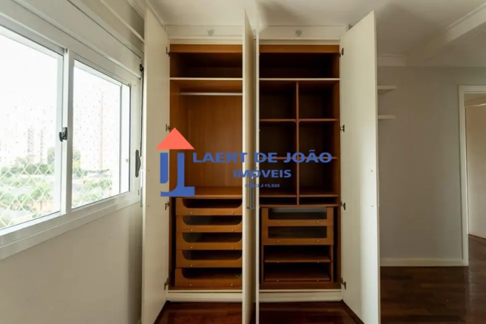 Foto 9 de Apartamento com 4 quartos para alugar, 120m2 em São Paulo - SP