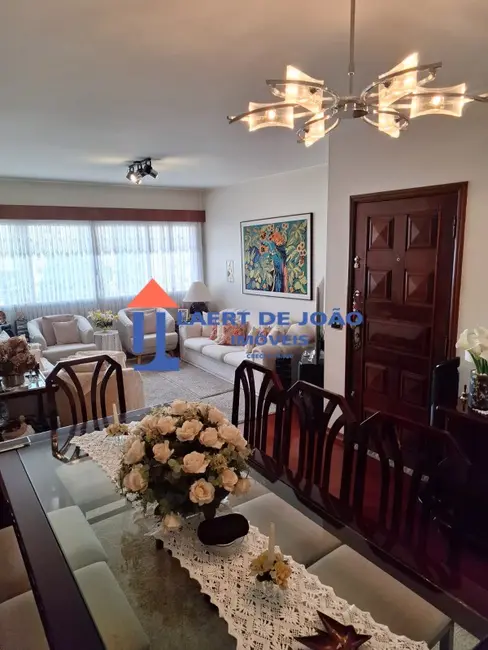 Apartamento com 3 quartos à venda, 108m2 em Campo Belo, São Paulo - SP - imagem 1 Foto 1 de Apartamento com 3 quartos à venda, 108m2 em Campo Belo, São Paulo - SP