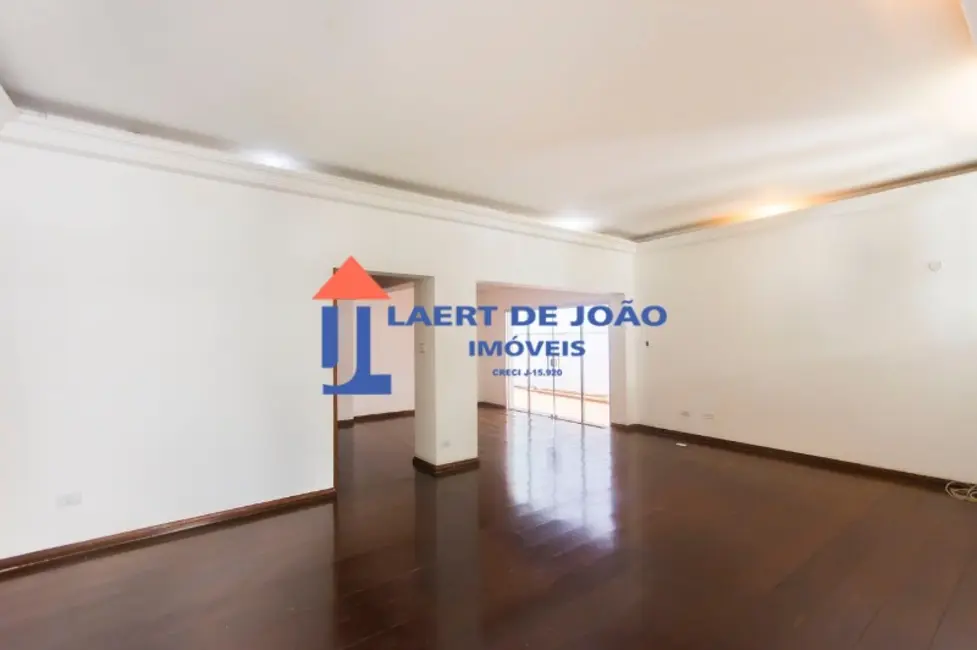 Foto 1 de Casa com 3 quartos à venda, 300m2 em Moema, São Paulo - SP