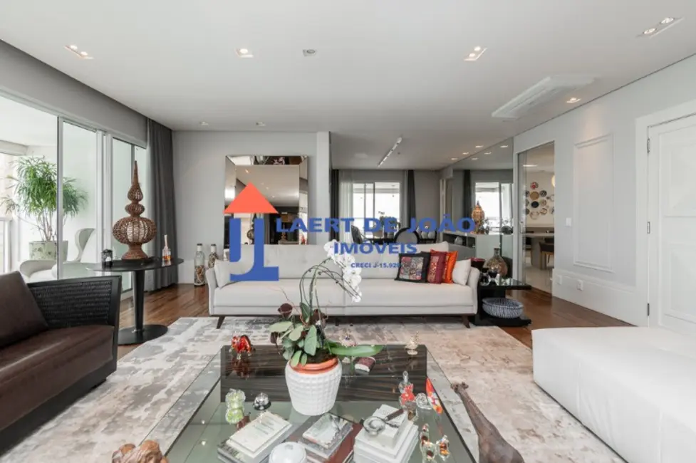 Apartamento com 4 quartos à venda, 385m2 em Campo Belo, São Paulo - SP - imagem 8 Foto 8 de Apartamento com 4 quartos à venda, 385m2 em Campo Belo, São Paulo - SP