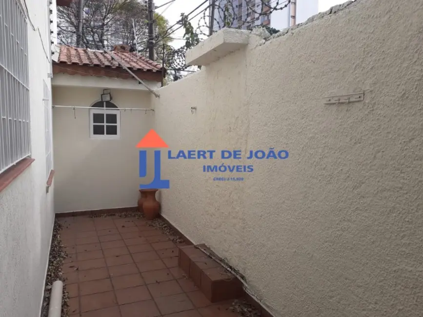 Foto 9 de Casa com 4 quartos para alugar, 135m2 em Campo Belo, São Paulo - SP