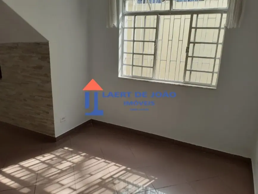 Foto 2 de Casa com 4 quartos para alugar, 135m2 em Campo Belo, São Paulo - SP