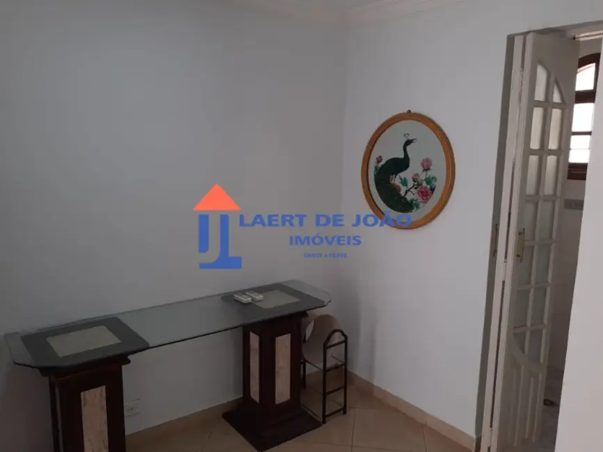 Foto 3 de Casa com 4 quartos para alugar, 135m2 em Campo Belo, São Paulo - SP