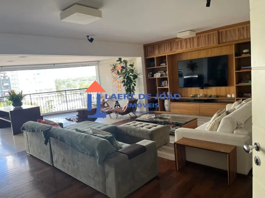 Foto 7 de Apartamento com 3 quartos para alugar, 180m2 em Campo Belo, São Paulo - SP