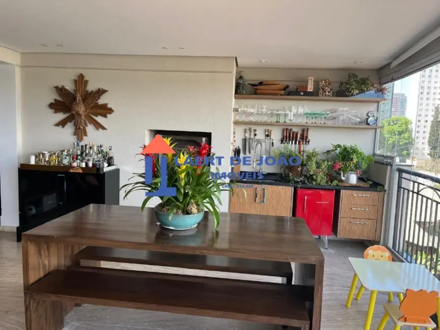 Foto 2 de Apartamento com 3 quartos para alugar, 180m2 em Campo Belo, São Paulo - SP
