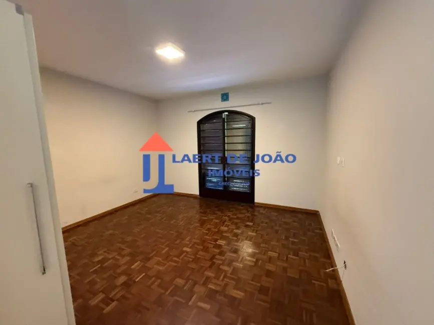 Foto 2 de Casa com 3 quartos à venda e para alugar, 140m2 em Campo Belo, São Paulo - SP