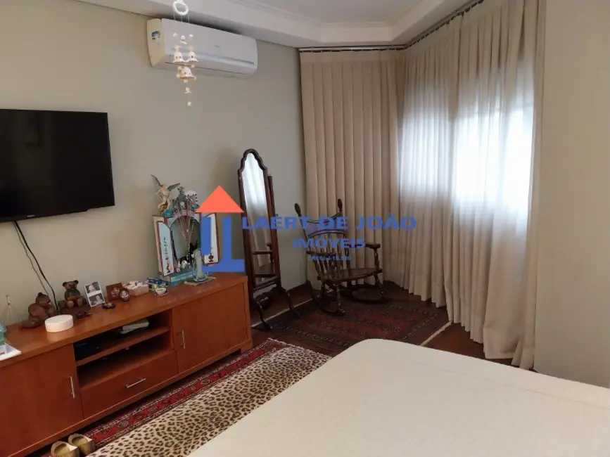 Apartamento com 3 quartos à venda, 178m2 em Campo Belo, São Paulo - SP - imagem 9 Foto 9 de Apartamento com 3 quartos à venda, 178m2 em Campo Belo, São Paulo - SP