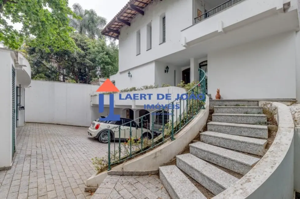Foto 2 de Casa com 4 quartos à venda, 576m2 em São Paulo - SP