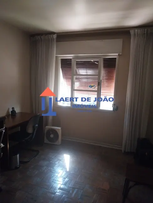 Sala Comercial com 3 quartos para alugar, 228m2 em Campo Belo, São Paulo - SP - imagem 4 Foto 4 de Sala Comercial com 3 quartos para alugar, 228m2 em Campo Belo, São Paulo - SP