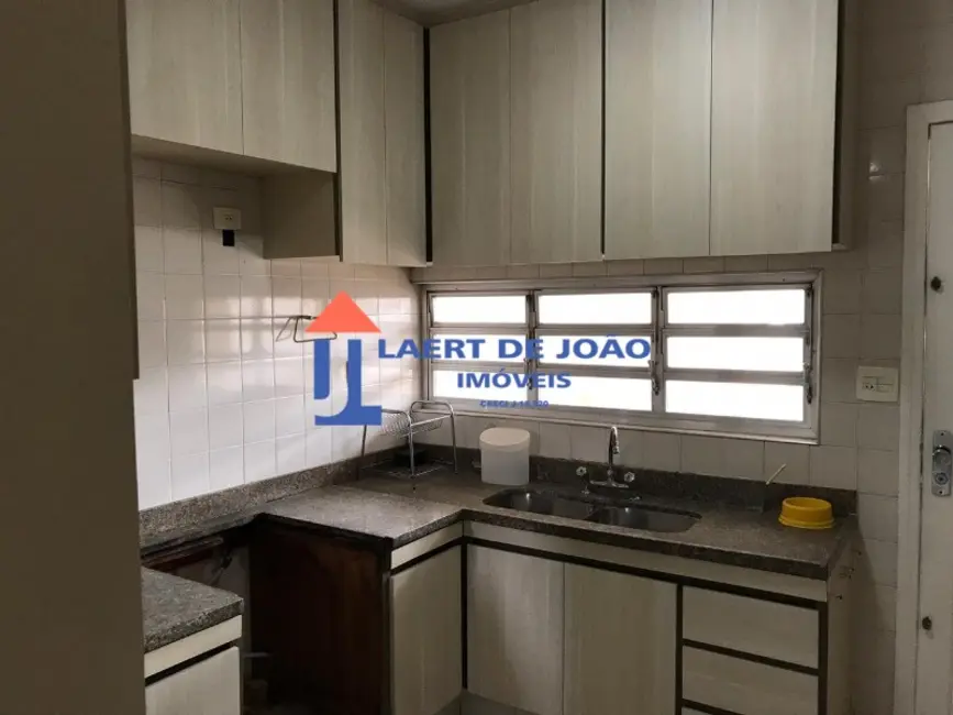 Casa com 3 quartos à venda e para alugar, 230m2 em Campo Belo, São Paulo - SP - imagem 3 Foto 3 de Casa com 3 quartos à venda e para alugar, 230m2 em Campo Belo, São Paulo - SP