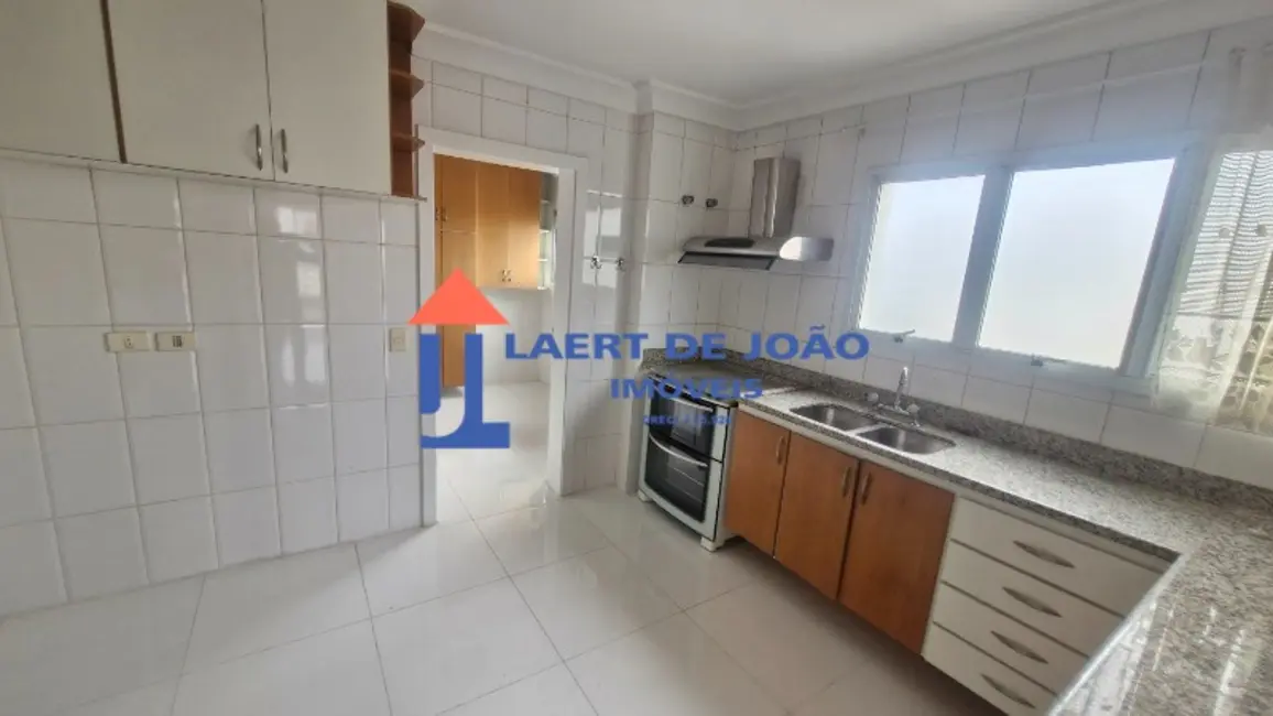Apartamento com 4 quartos à venda, 270m2 em Campo Belo, São Paulo - SP - imagem 8 Foto 8 de Apartamento com 4 quartos à venda, 270m2 em Campo Belo, São Paulo - SP