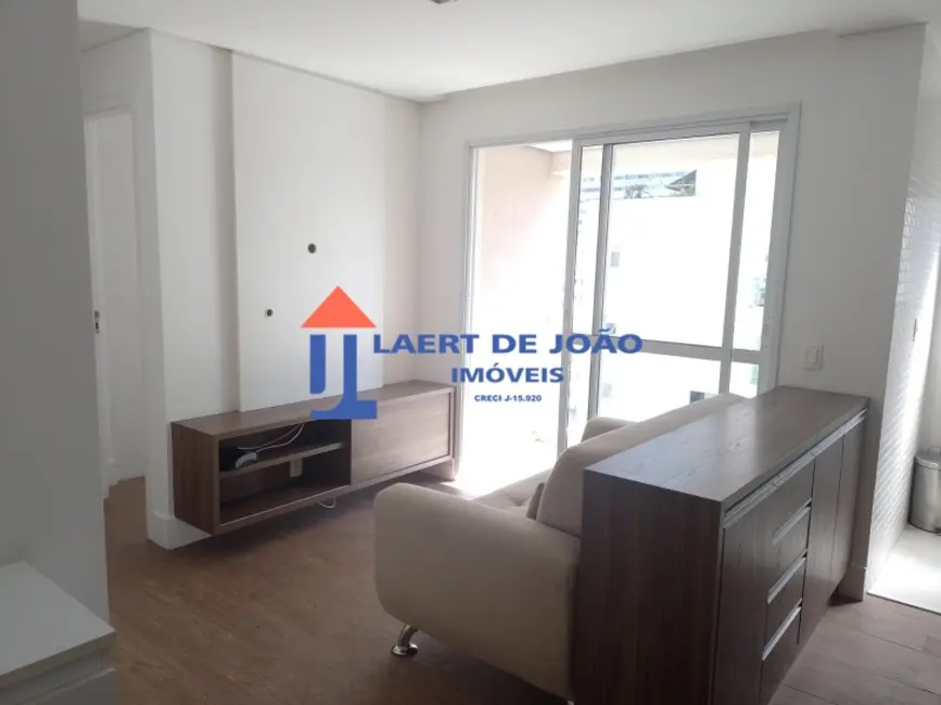 Foto 3 de Apartamento com 1 quarto para alugar, 38m2 em Granja Julieta, São Paulo - SP