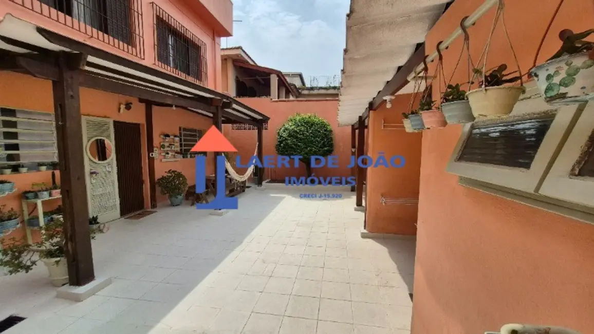 Foto 4 de Casa com 4 quartos à venda, 320m2 em Cidade Ademar, São Paulo - SP