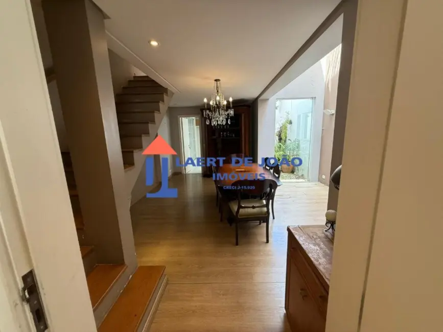 Foto 4 de Casa com 2 quartos à venda, 155m2 em Campo Belo, São Paulo - SP