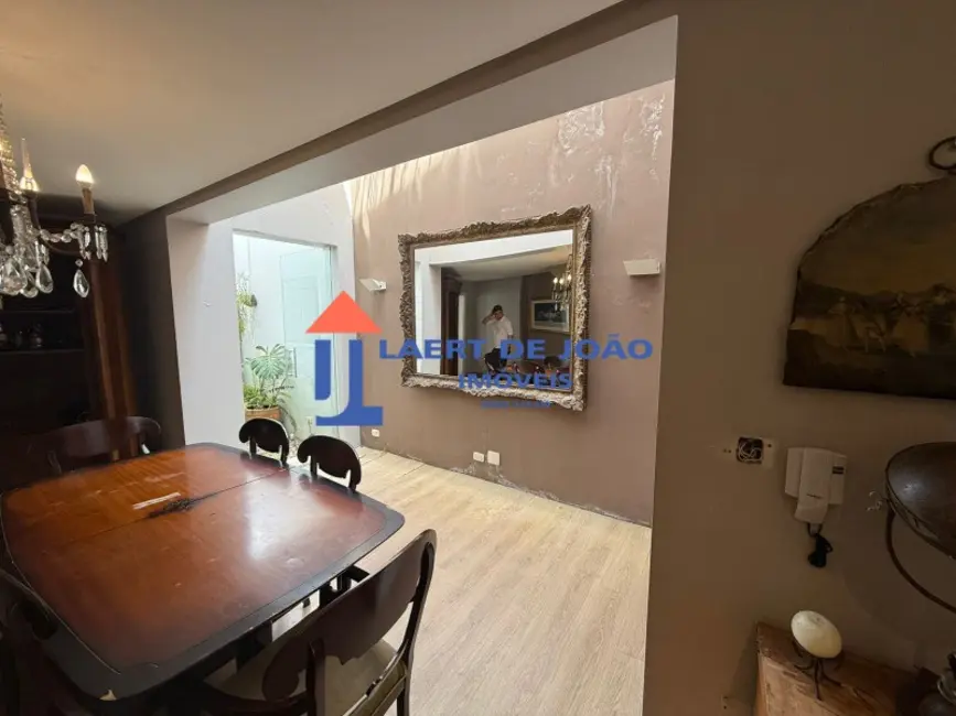 Foto 8 de Casa com 2 quartos à venda, 155m2 em Campo Belo, São Paulo - SP