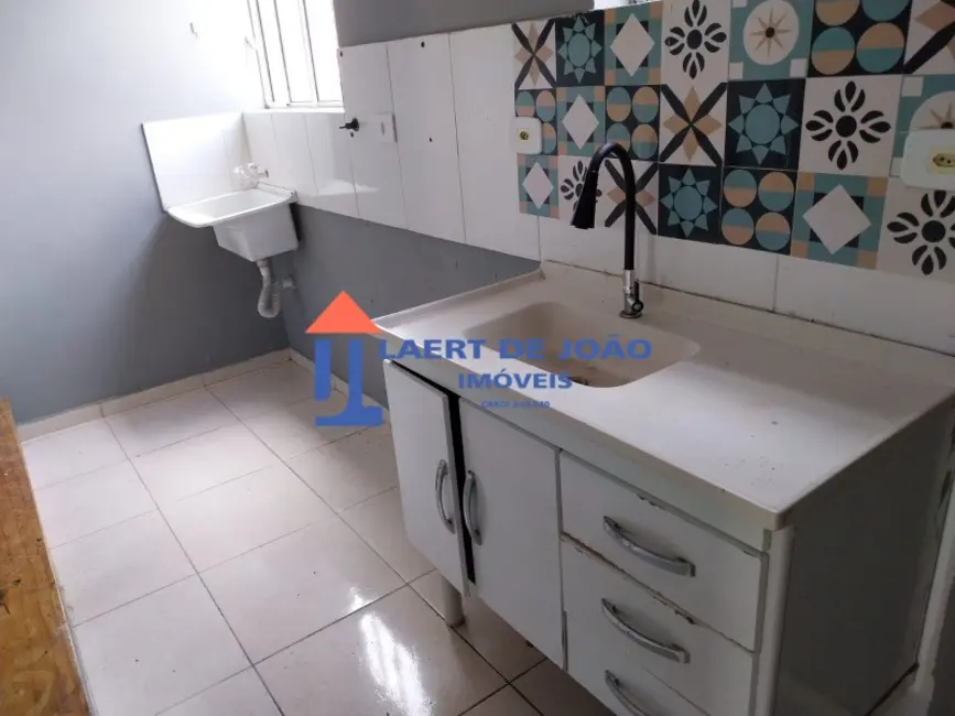 Foto 3 de Casa com 1 quarto para alugar, 30m2 em Vila Congonhas, São Paulo - SP