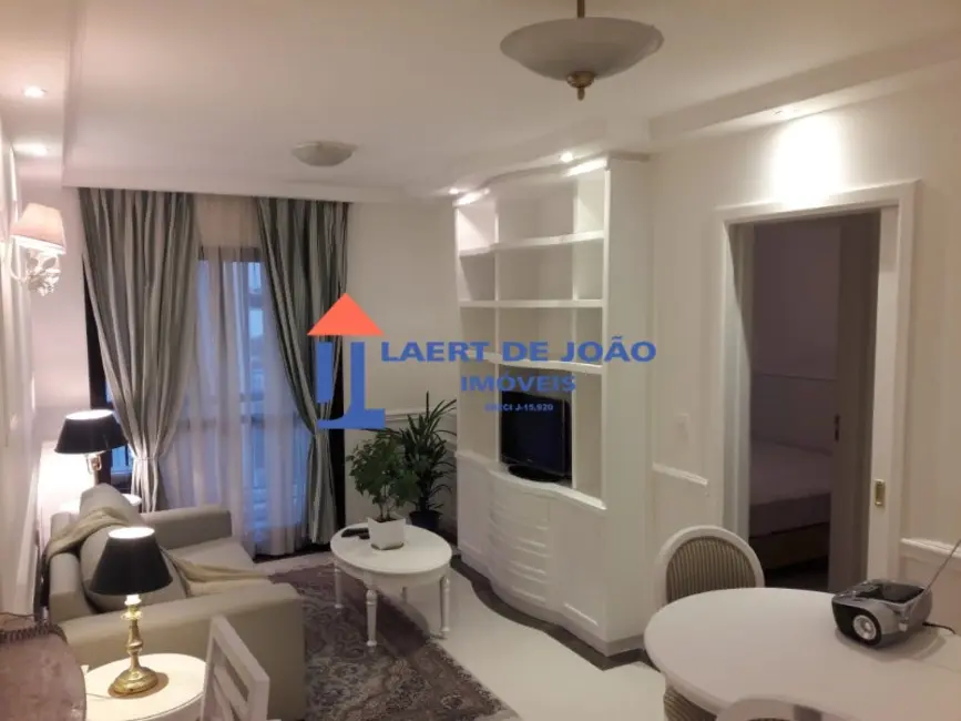 Foto 3 de Apartamento com 1 quarto para alugar, 35m2 em Moema, São Paulo - SP