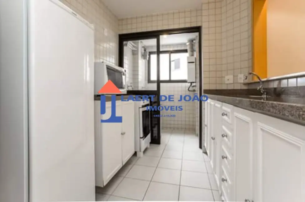 Foto 4 de Apartamento com 1 quarto para alugar, 35m2 em Moema, São Paulo - SP